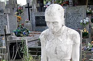 Ratujemy "białołęckie Powązki". Rusza kolejna zbiórka