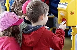 Darmowa komunikacja dla dzieci. "To odzwyczai je od aut"