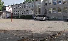 Szkoła idzie do remontu. Dokąd trafią uczniowie z Młocin?