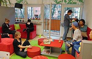 Biblio-Cafe już działa. "Takich miejsc nigdy dość"