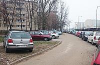 Inwazja na Bielany. "Samochody są notorycznie holowane"