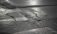 Prace na Radzymińskiej wstrzymane. "Pogoda nie sprzyja"