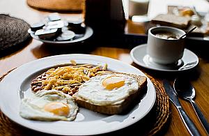 Chorzy na własne życzenie? O tym, jak karmimy nasze choroby