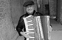 Zmarł Stanisław Wielanek, bard warszawskiej ulicy