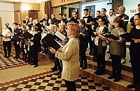 Trzy ch�ry na Trzech Kr�li. Niecodzienny koncert w P�udach