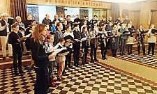 Trzy chóry na Trzech Króli. Niecodzienny koncert w Płudach