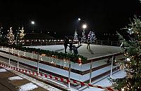 Osiedlowe lodowisko i rewia. Czas rozpocz�� karnawa�