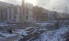 Szkoła na Warzelniczej będzie opóźniona? Raczej na pewno