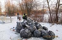 Nazwiska, adresy, faktury. Zgadnij, dok�d trafi�y twoje �mieci