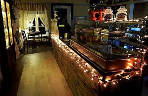 Nowa kawiarnia w starym pałacu