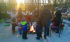 Lodowisko i ognisko. Niedziela w Forcie Bema