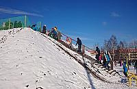 Szaleństwo na sankach. Dwie górki dla Wawra