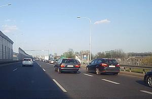 Dwa pasy do zjazdu na Tarchomin. Recepta na korki?