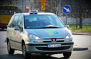 Taniej taksówką po Wawrze? Najwyższy czas na zmiany