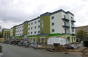 Apartamentowiec wokół blokowisk. "Osiedle Piaski przeżywa drugą młodość"