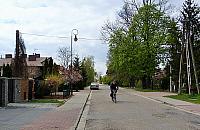 Podejrzana grupa na Młocinach. "Zamykajmy drzwi na klucz"