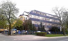 Burzą Pollenę, zbudują bloki