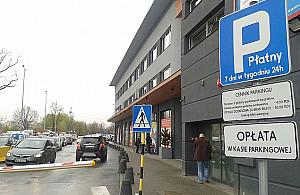 Płatne parkowanie przed marketami. Czy to się przyjmie?