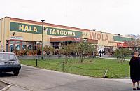 "Hala Wola forever". Jakie będzie centrum Jelonek?