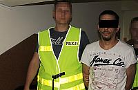 Morderstwo na Wrzecionie. Ofiara nożownika na chodniku