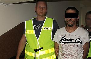 Morderstwo na Wrzecionie. Ofiara nożownika na chodniku