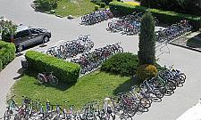 Czy to jeszcze Polska? Rowerowe szaleństwo w Wawrze