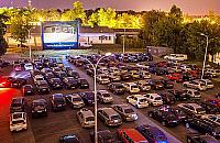 Świetne filmy w Międzylesiu. Kino samochodowe za darmo