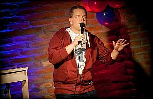 Stand-up na wakacje. Ostre teksty i żarty ze wszystkich