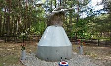 Góra Lotnika. Tragiczna historia ukryta w sosnowych lasach