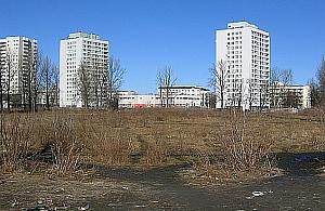Nowe bloki i biura czy ośrodek sportowy? Chcą reaktywować "Sarmatę"