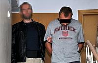 Atak na obcokrajowca. W autobusie, w bia�y dzie�