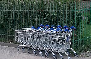 Wózki są wszędzie. "Przecież jest proste rozwiązanie"