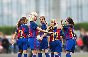 Dziewczynki też mogą zagrać w FC Barcelona