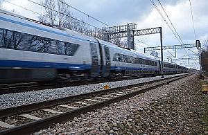 Tragedia na białołęckiej linii. Człowiek wpadł pod Pendolino