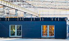 Szkoły urosną. Dostawią do nich kontenery