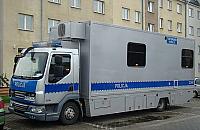 Mobilny posterunek na Zielonej Bia�o��ce. Sensowny pomys� czy dzia�ania pozorne?