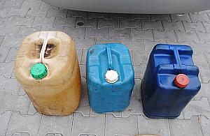 Spuszczają paliwo. "Myślałam, że te czasy minęły"