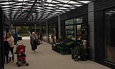 Osiedlowy bazar powrócił. Tylko do czasu?