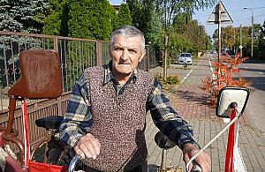 Rikszą na pomoc. Dobry duch Legionowa