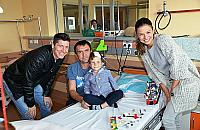 Lewandowscy z wizyt� w Wawrze. "Czasem tak niewiele trzeba"