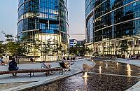 Plac Europejski z nagrod� od warszawiak�w