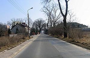 Szkoła na Chrzanowie najwcześniej w 2020. W polu kukurydzy