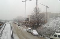 Jeszcze gęściej przy S8. Blok tuż przy trasie