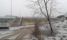 Jeszcze gęściej przy S8. Blok tuż przy trasie