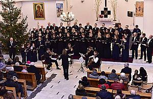 Kunicka, Majewski i dwa chóry. Sezon kolędowy w pełni