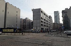 Na Wroniej idzie nowe. Niezwykła ulica