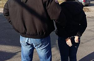 Złapały za klamkę, okradły dom. 17 tys. zł strat