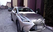 "Drive" na żywo. Zamaskowany złodziej w Wawrze