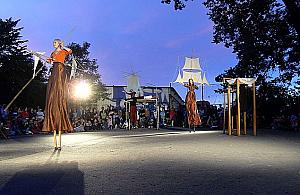 Festiwal teatrów ulicznych w Wawrze?