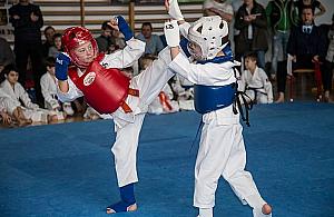 Mistrzostwa karate na Białołęce. Niepowtarzalne pokazy.